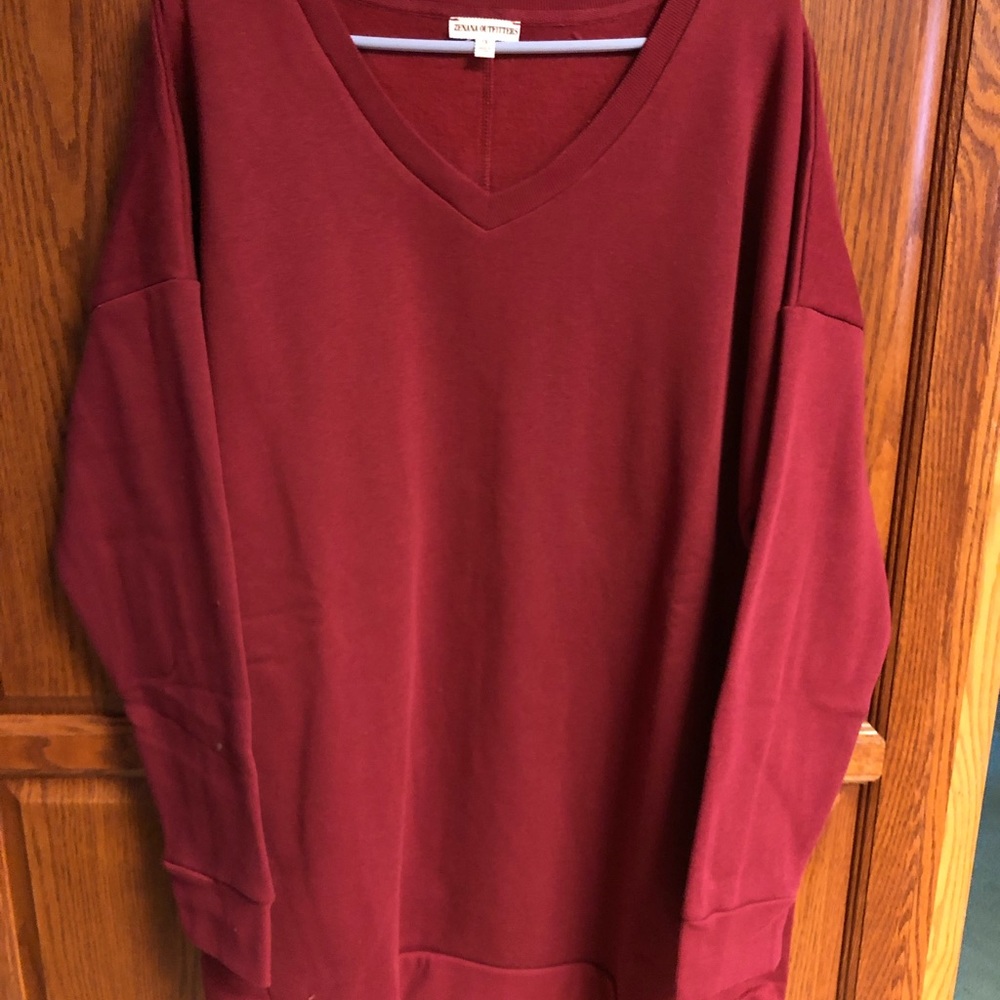 Plus size oversized loose fit v neck sweatshirt